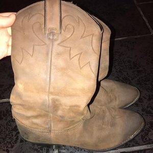 Women’s Cowgirl boots